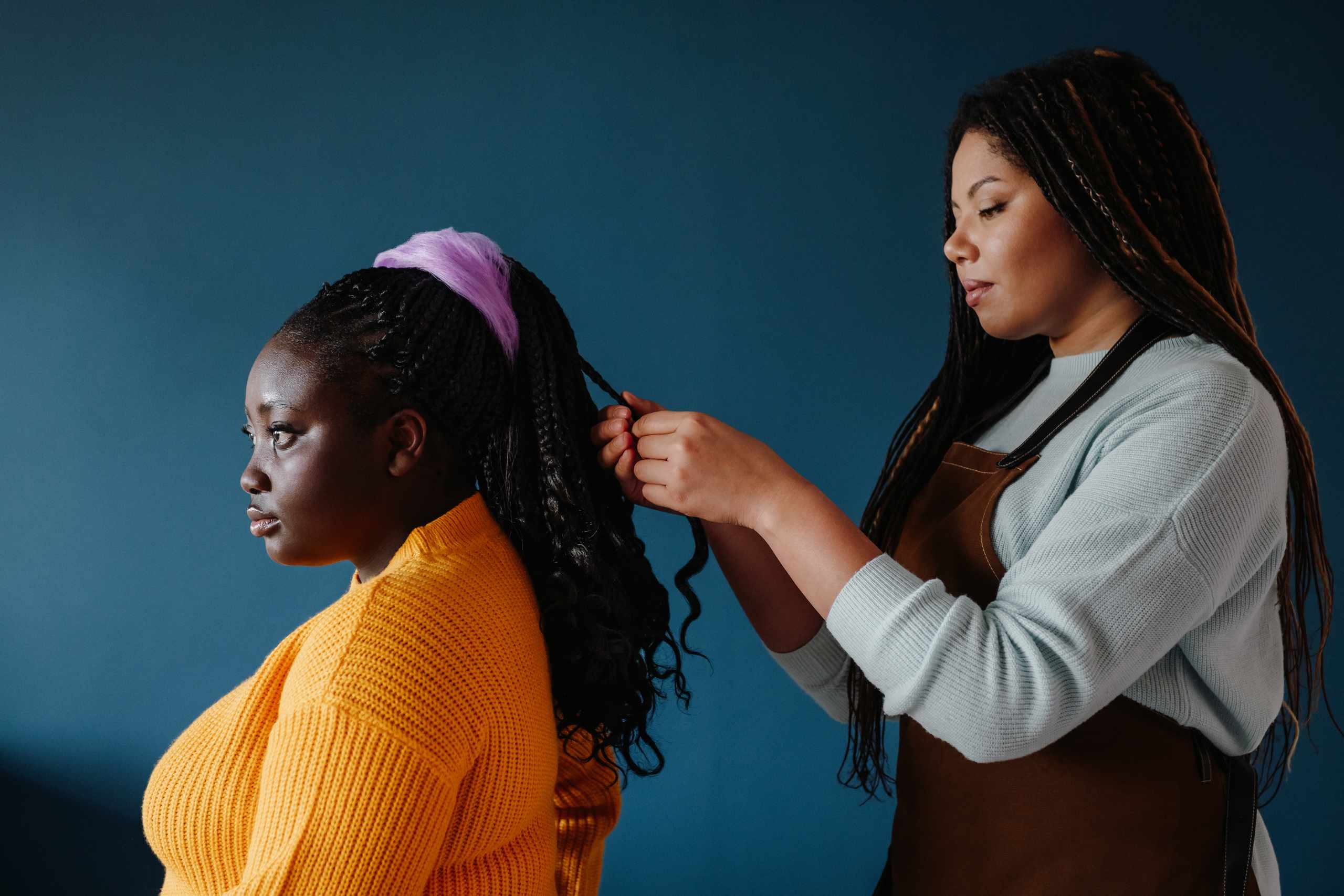 How Side Balance Is Easily Checked Before the Haircut Becomes Too Finished